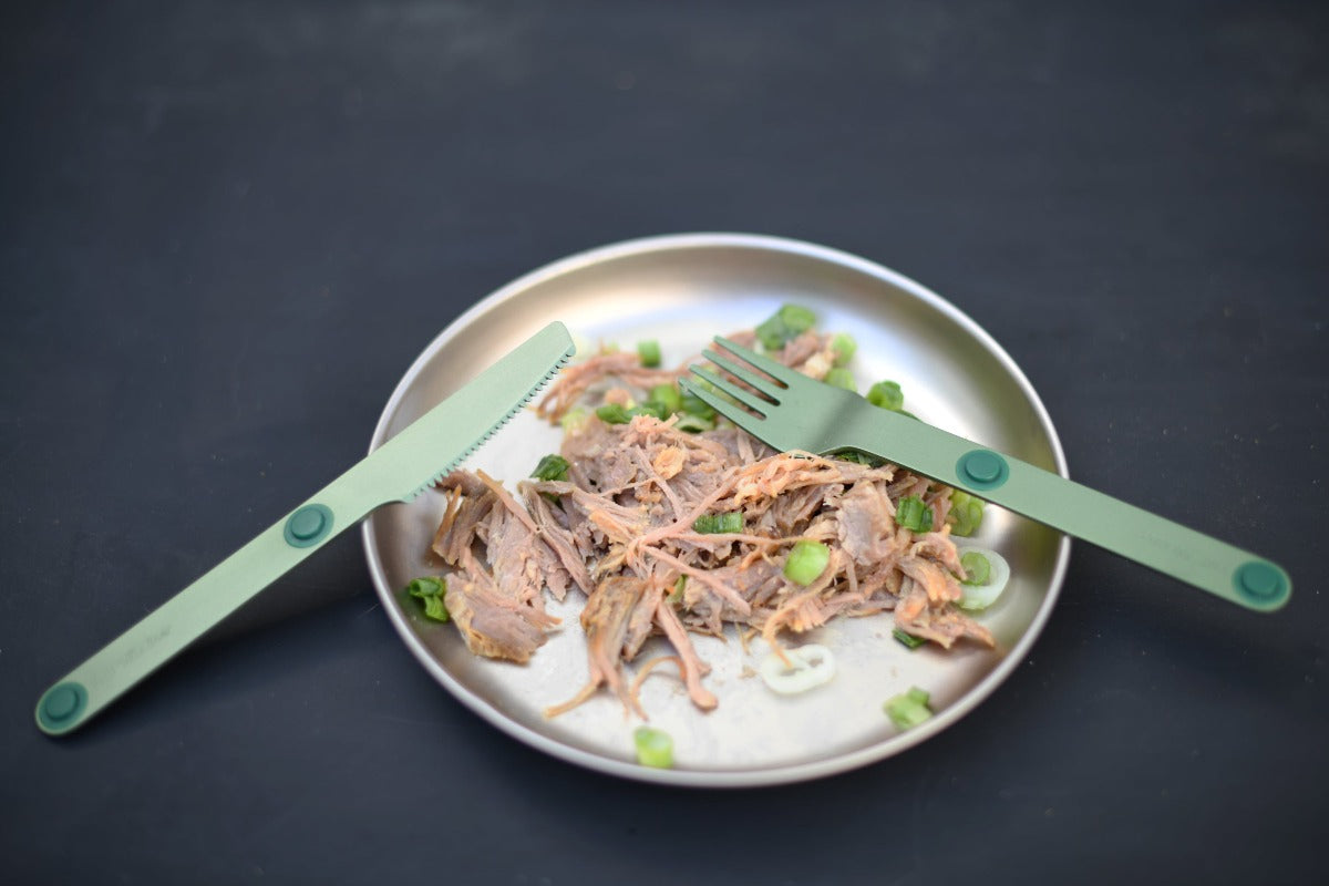 Magware magnetic outdoor cutlery in Forest Green color, getting ready for chowtime